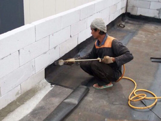 chống thấm chân tường