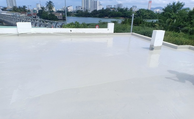 so sánh chống thấm thuận và ngược